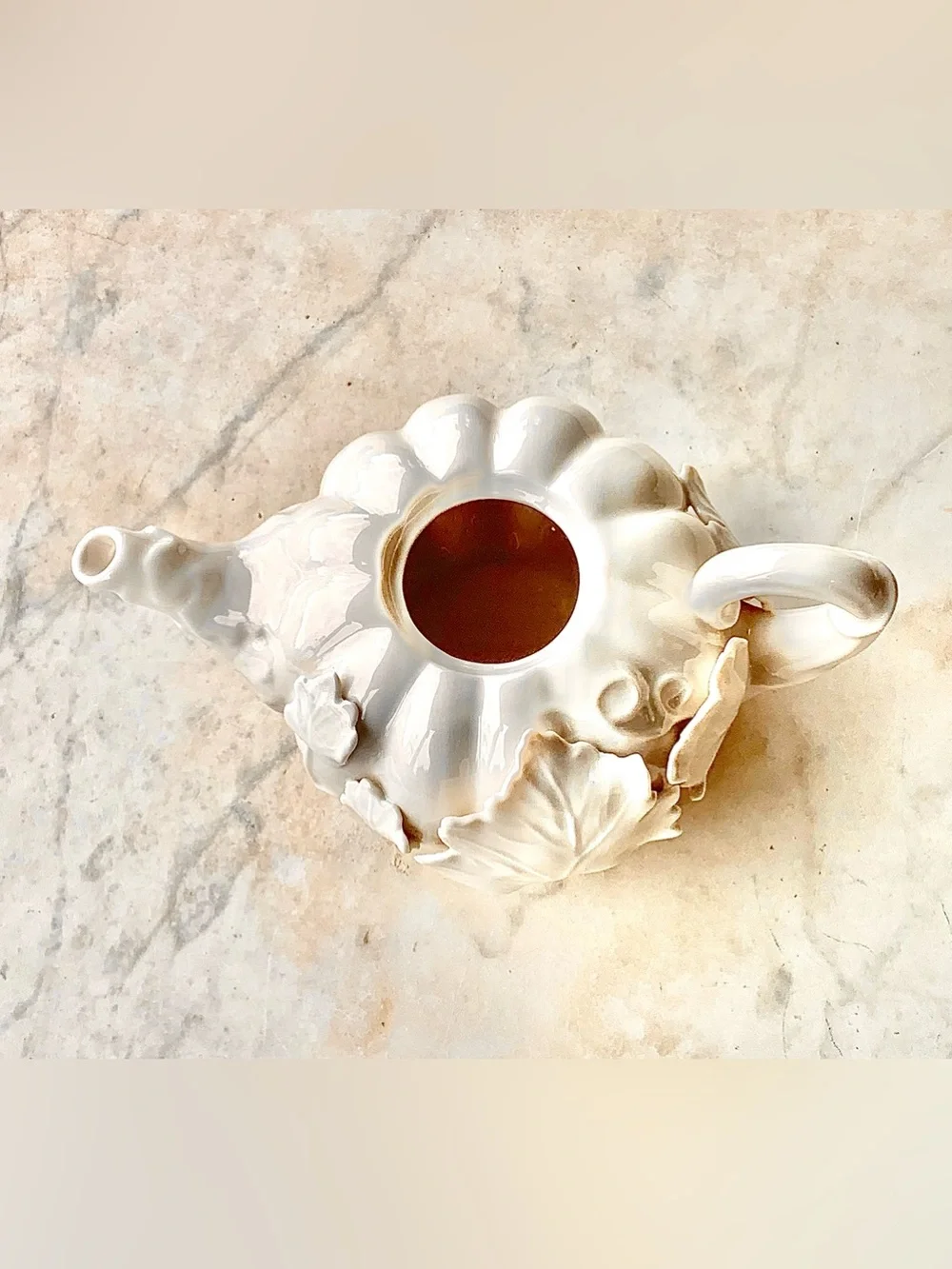 GRACE’S TEAWARE AUTUMN PUMPKIN TEA POT & LID WHITE BONE VINES 3D NEW PORCELAIN